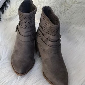 Grey back zip 1.5” heel with side buckle
